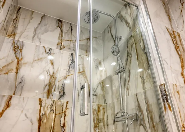 Bse15 1c, A In Madeira דירה