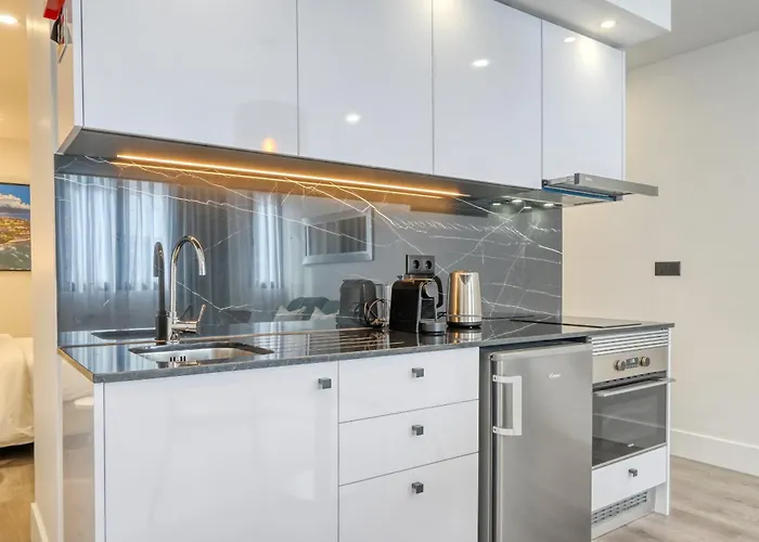 Bse15 1c, A In Madeira * Funchal (Madeira)